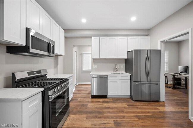 Foto del edificio - 2109 Murray Hill Rd