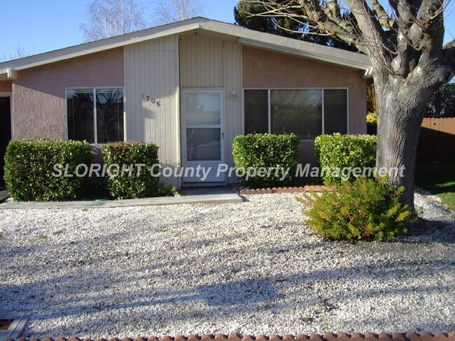 Foto del edificio - AVAILABLE JULY- Charming Paso Home 55+ and Older Community