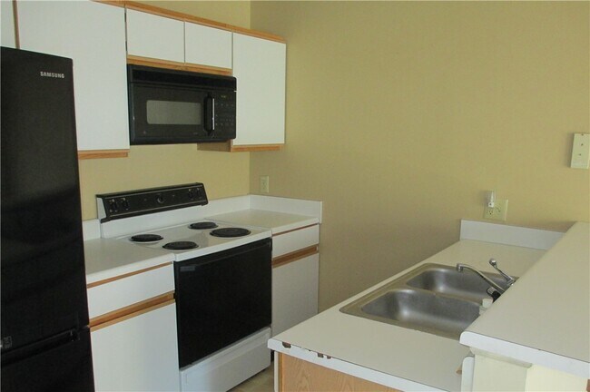 Building Photo - 155 Anderson Hwy