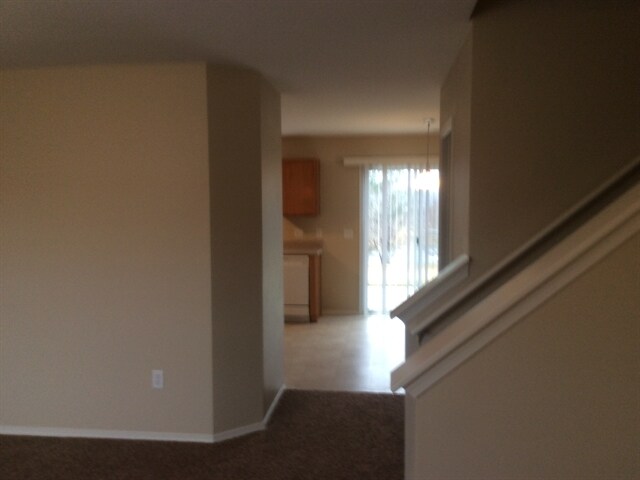 Building Photo - 10920 Thousand Oaks Drive