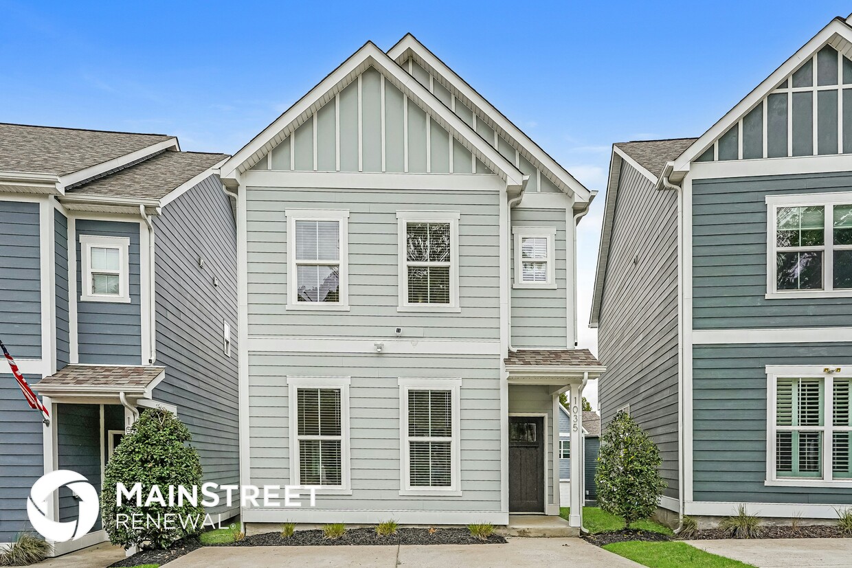 Primary Photo - 1035 Saddlestone Dr