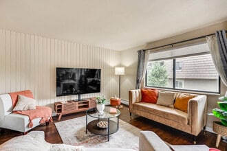 Building Photo - 3315 Chisholm Trail