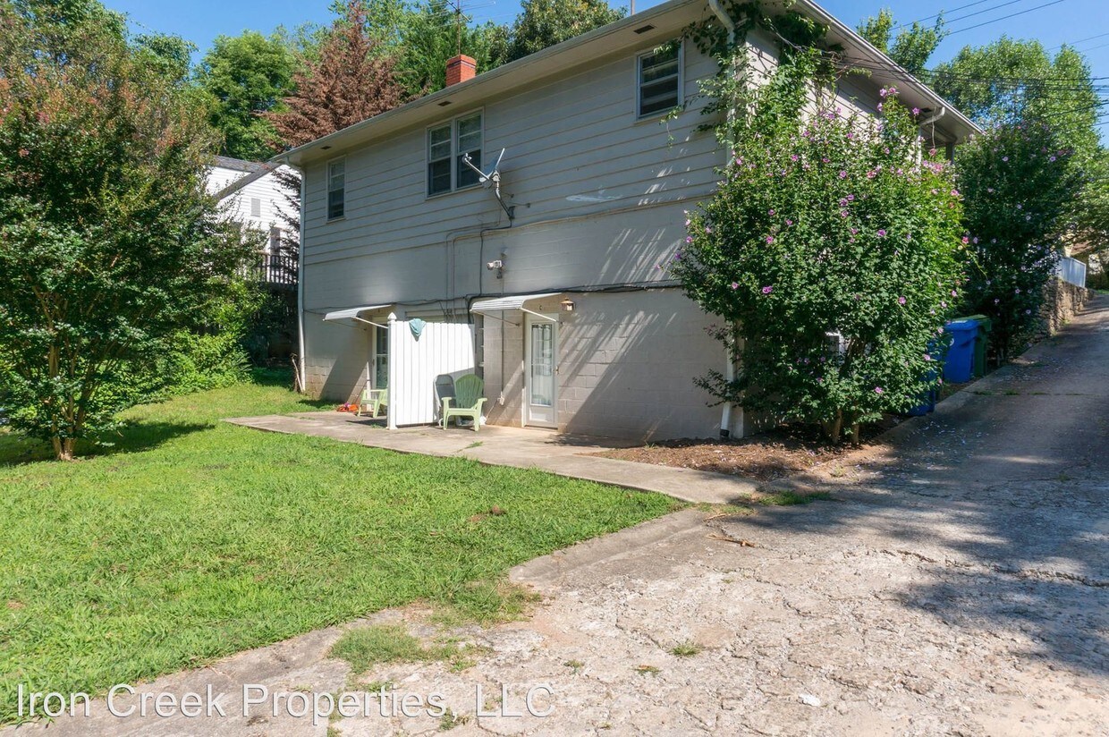 Primary Photo - 1 br, 1 bath Apartment - 188 Edgewood Rd