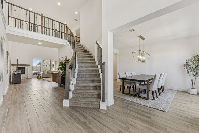 Building Photo - 253 Rosetta Lp