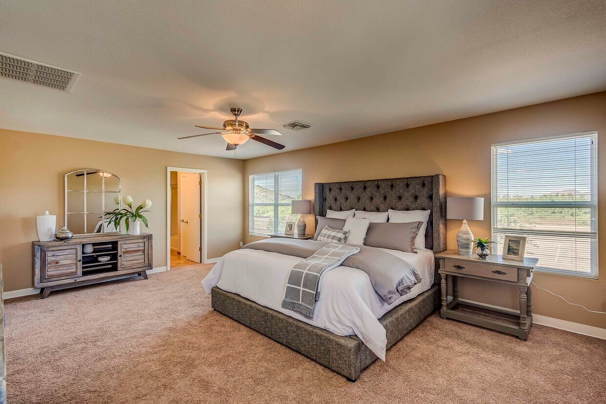 Foto principal - 10172 N Blue Crossing Way