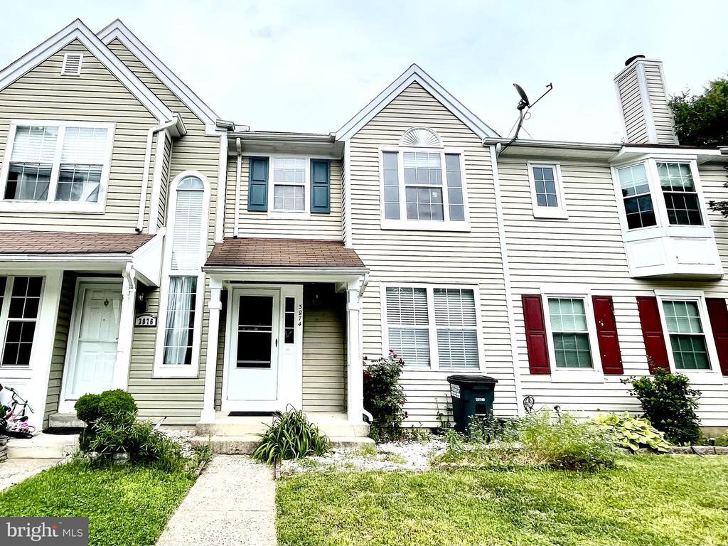 Foto principal - 3874 Marquis Pl