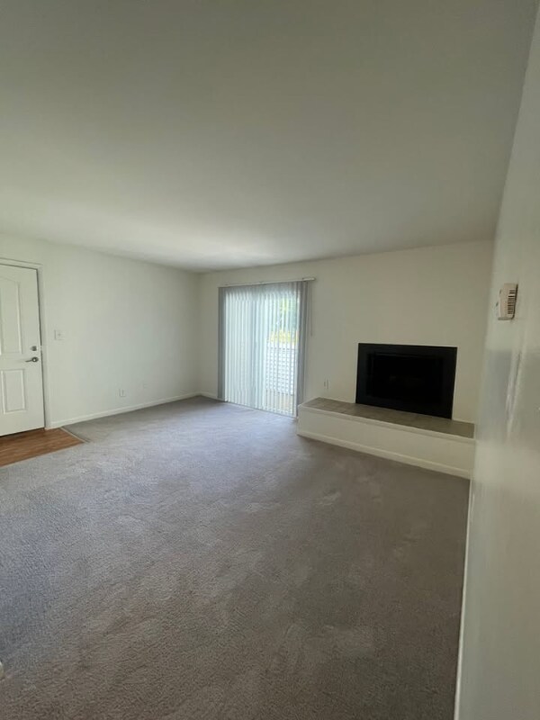 Foto principal - 600 Reusens Rd