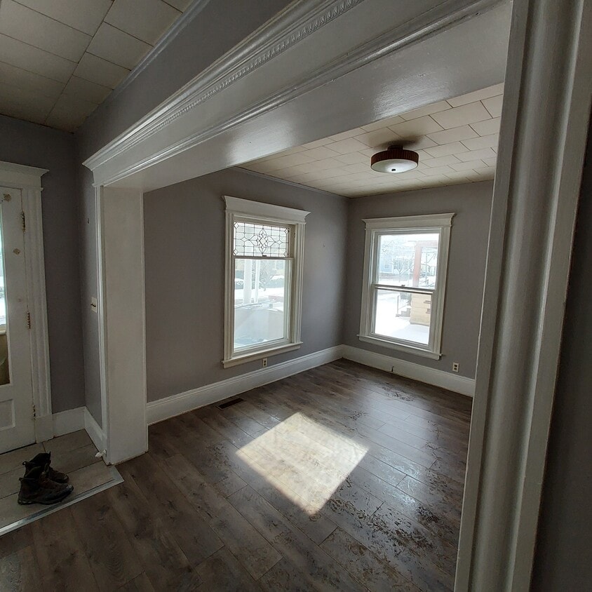 15 Thomas Ave, Batavia, NY 14020 House Rental in Batavia, NY