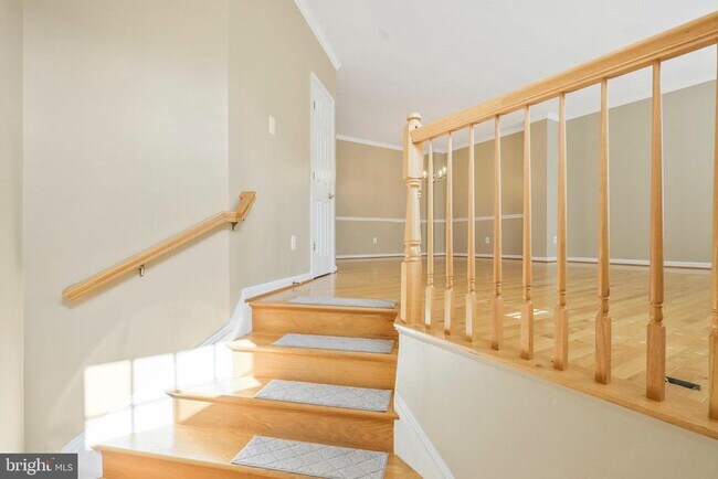 Building Photo - 5587 Governors Pond Cir