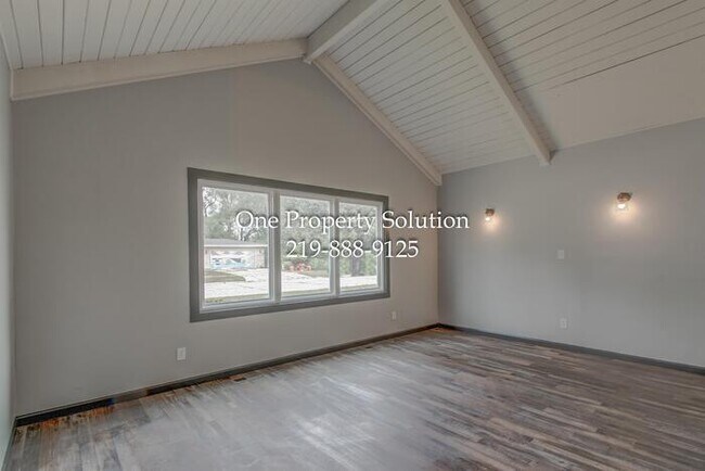 Building Photo - 3133 W 21st Pl