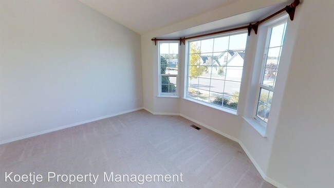 Foto del edificio - 4 br, 2.5 bath House - 1686 SW Union St.