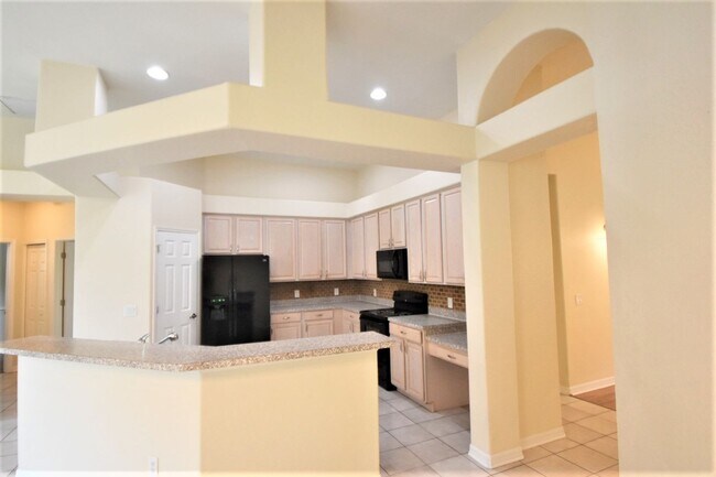Building Photo - 2227 Briana Dr