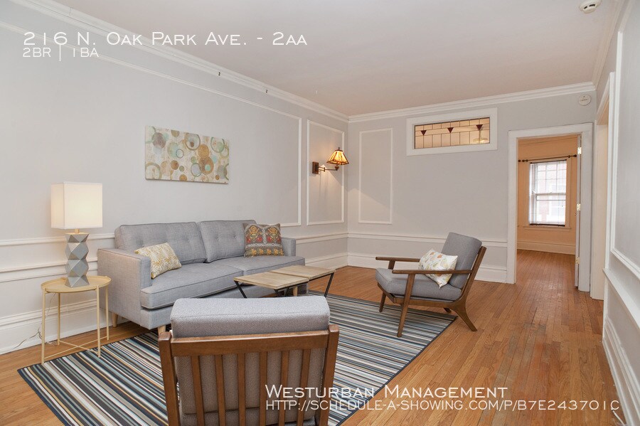 Primary Photo - Gorgeous Condo in Heart of Oak Park
