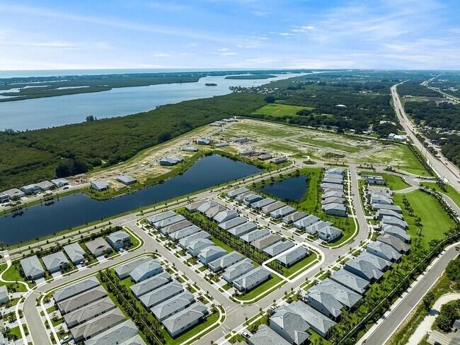 Building Photo - 4550 Jolly Roger Mnr