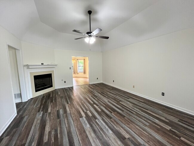 Foto del edificio - 10093 Fox Chase Dr