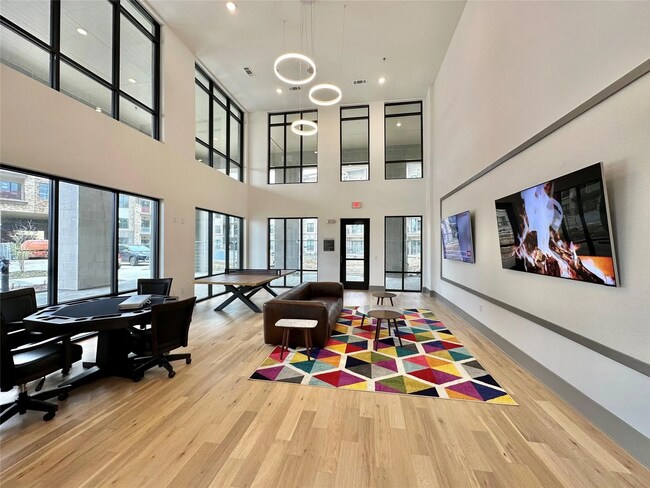 Foto del edificio - 2700 Old Denton Rd