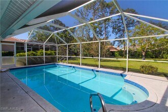 Building Photo - 333 Wentworth Ct