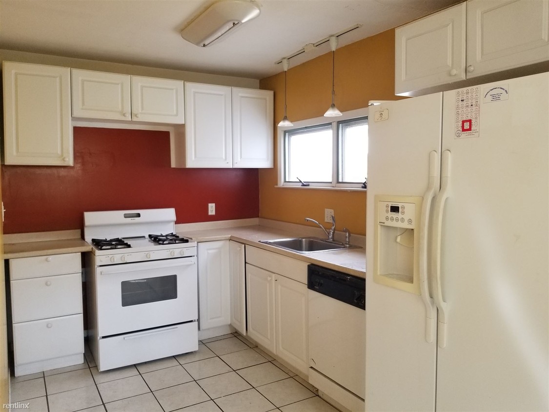 Primary Photo - 545 1st Ave