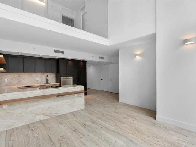 Foto del edificio - 92 SW 3rd St