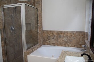 Building Photo - 4918 Pinder Ln