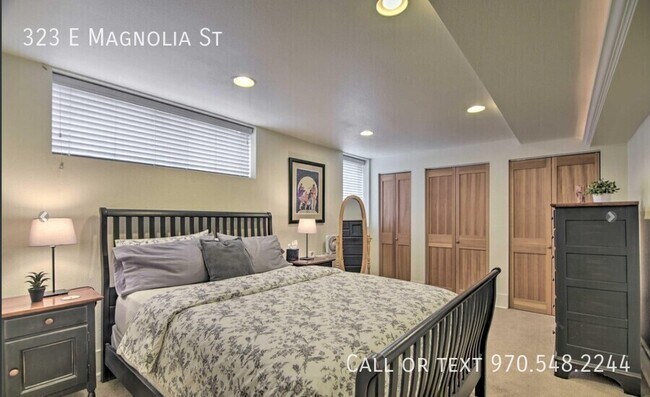 Foto del edificio - 323 E Magnolia St