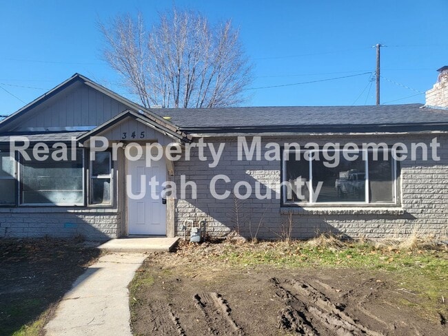 Building Photo - Provo Home