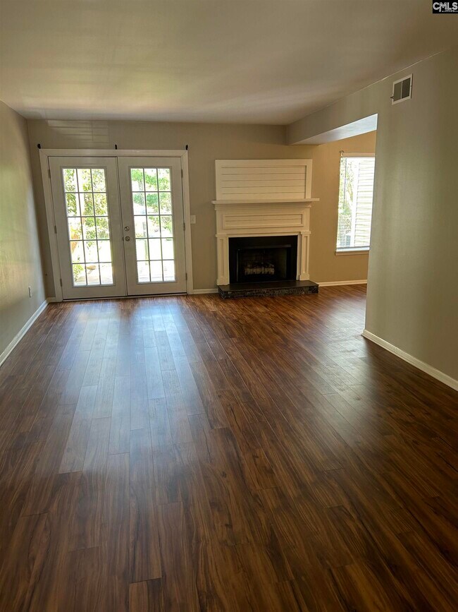 Building Photo - 292 Outrigger Ln