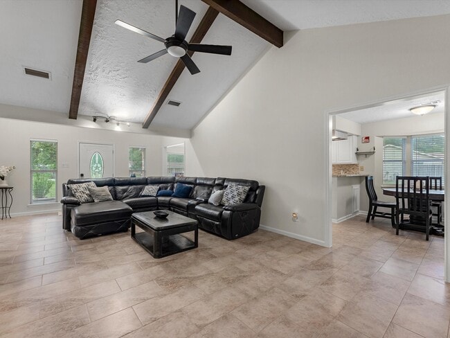 Building Photo - 12701 Manorwood Ln
