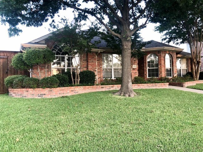 Building Photo - 1302 Bethany Creek Blvd