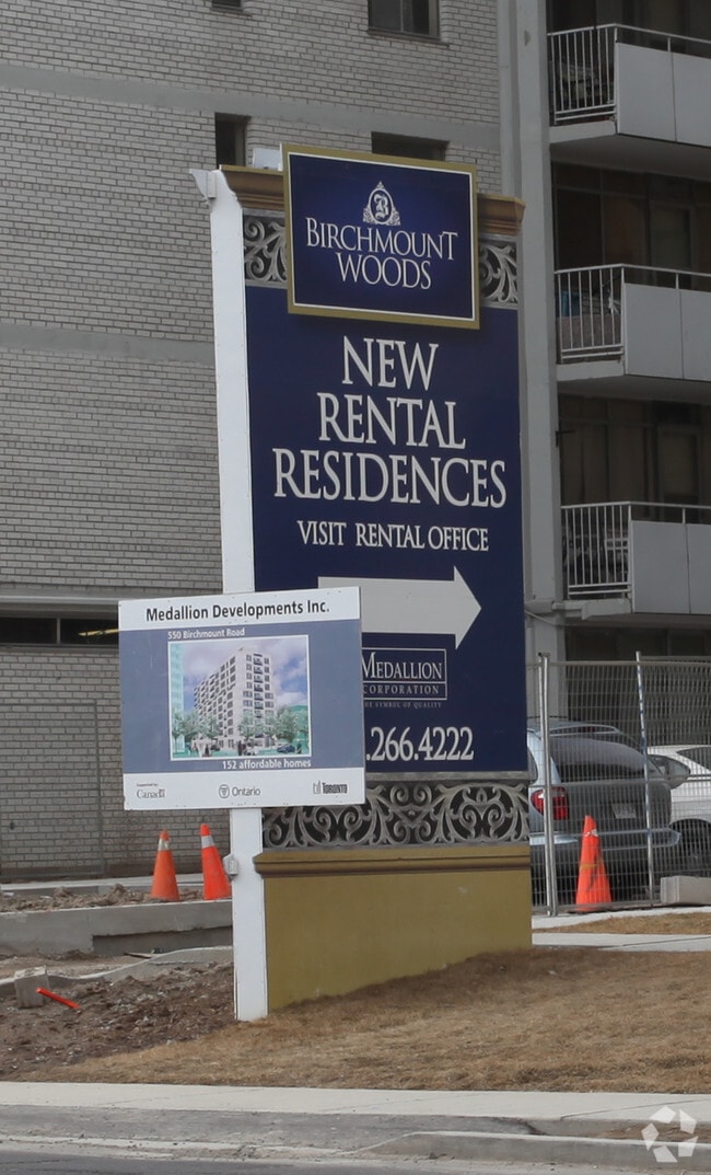 Building Photo - Birchmount Woods