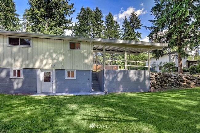 Photo - Newly Renovated 3 Bedroom in Renton Highlands House