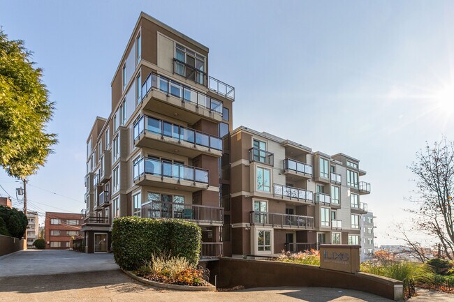Foto del edificio - 500 5th Ave West