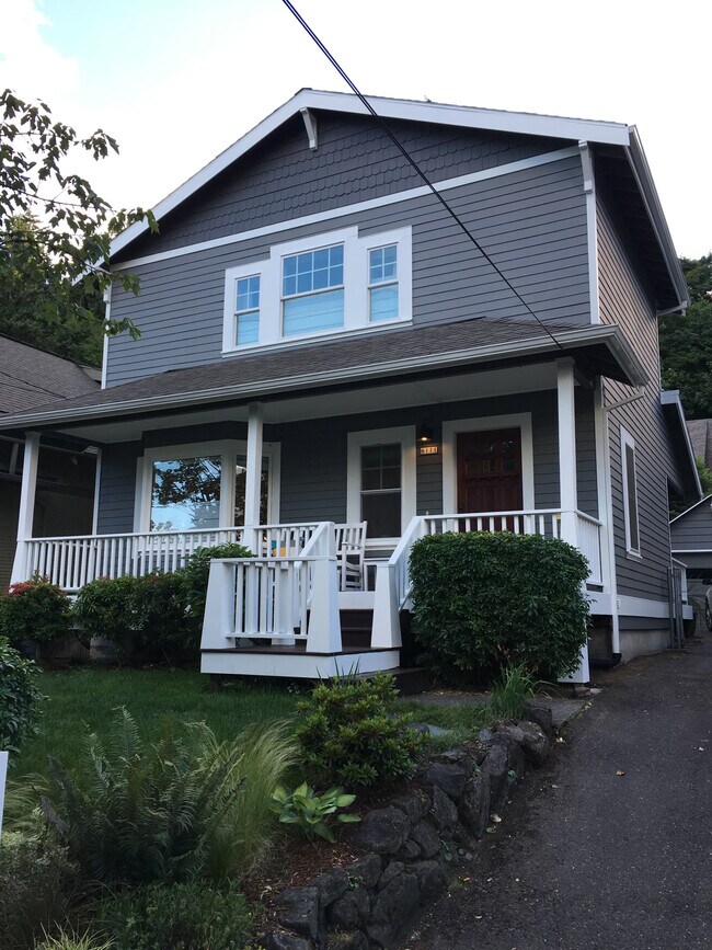 6111 S. Corbett Ave. - 6111 S Corbett Ave