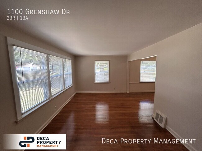 Foto del edificio - 1100 Grenshaw Dr