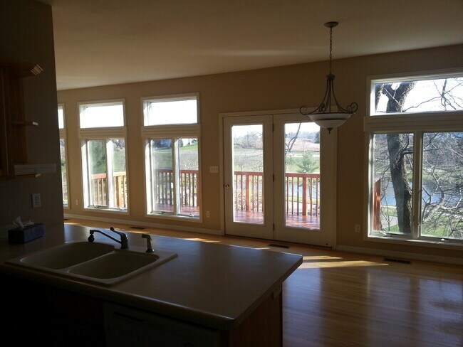 Foto del edificio - AVAILABLE AUGUST 2024!!!  Incredible 3 bed...