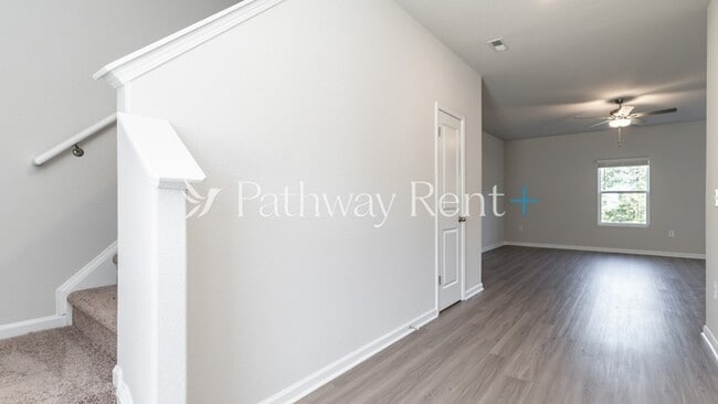 Building Photo - 2309 Nabali Wy