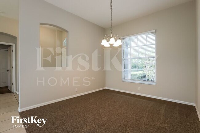 Foto del edificio - 7324 Linden Ln