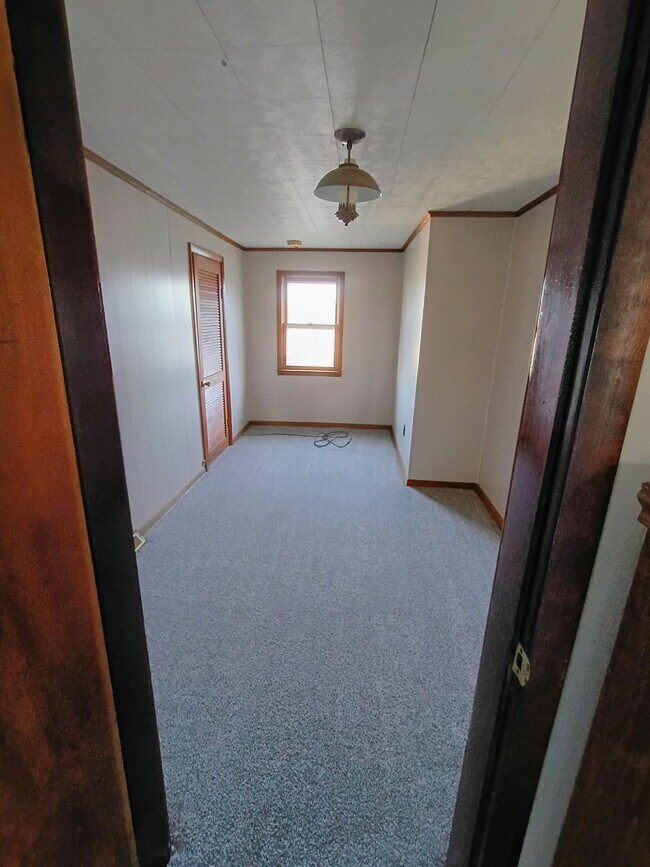 Building Photo - 1311 Parkway Dr