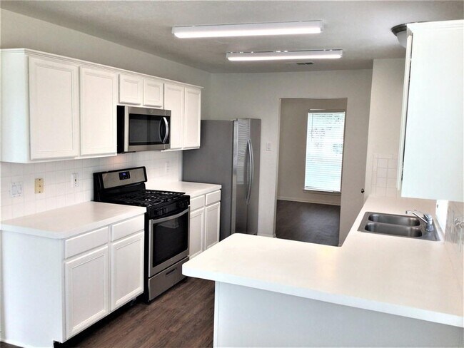 Building Photo - 13310 Ryan Landing Dr