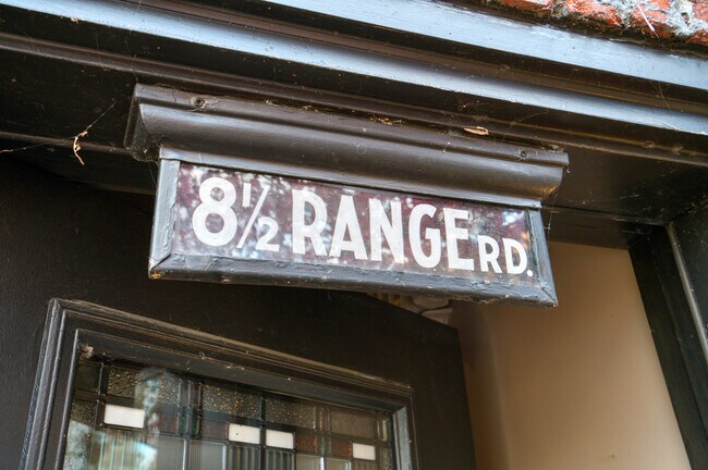 Photo du bâtiment - 8 Range Rd