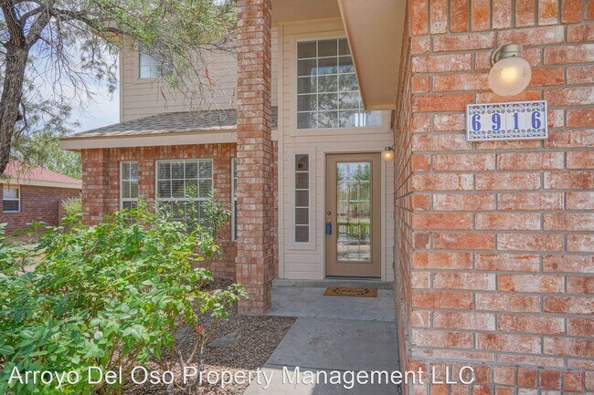 Building Photo - 4 br, 2.5 bath House - 6916 Hartford Place NW
