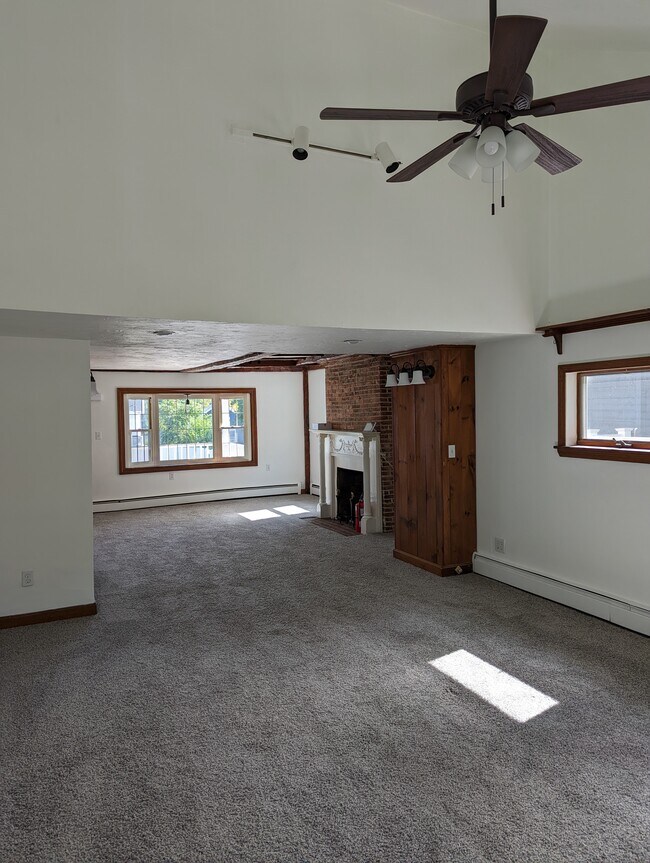 Sala de estar - 9 Turnbull Ave