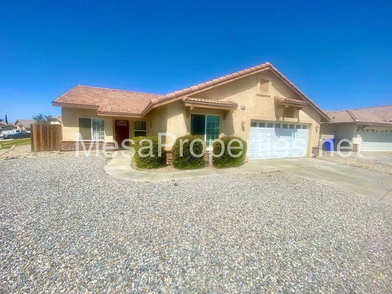16038 Knoll View Cir, Victorville, CA 92395 House Rental in Victorville, CA