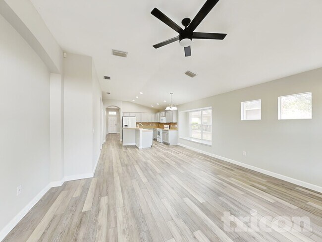 Building Photo - 14131 Lemon Yellow Tree Ln