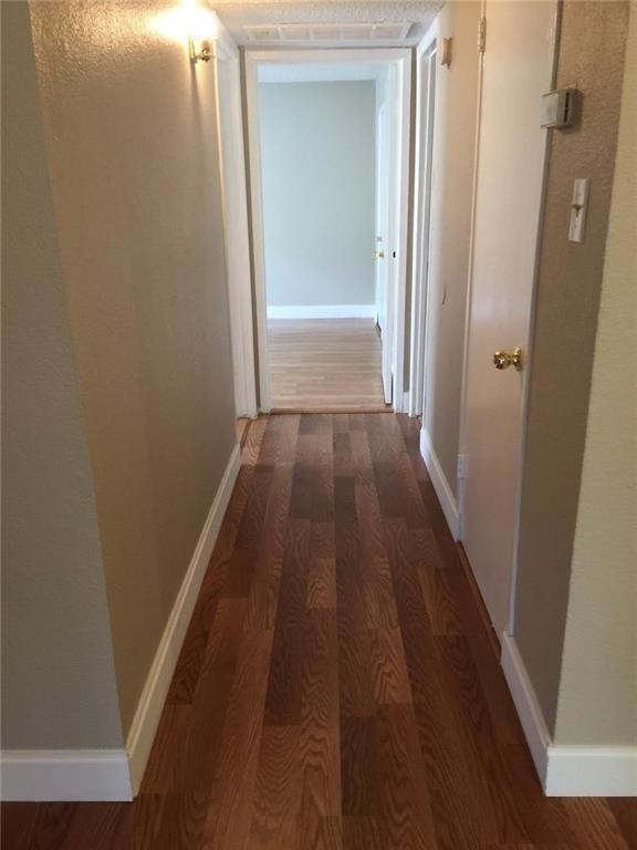 Building Photo - 7431 Holly Hill Dr
