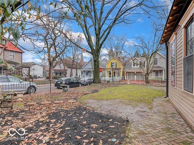 Foto del edificio - 321 N Park Ave