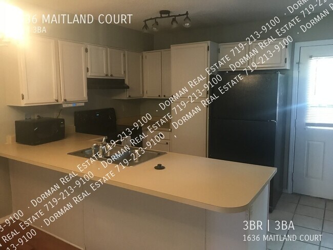 Photo - 1636 Maitland Ct House