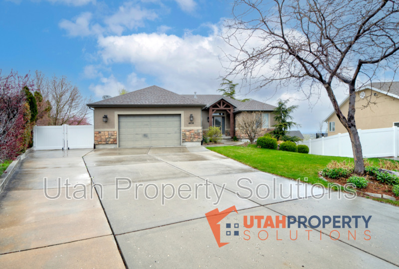 Primary Photo - 4838 W Winterbrook Cir