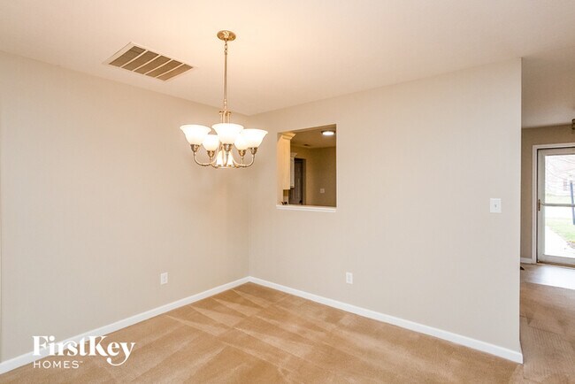 Foto del edificio - 12730 Old Pond Rd