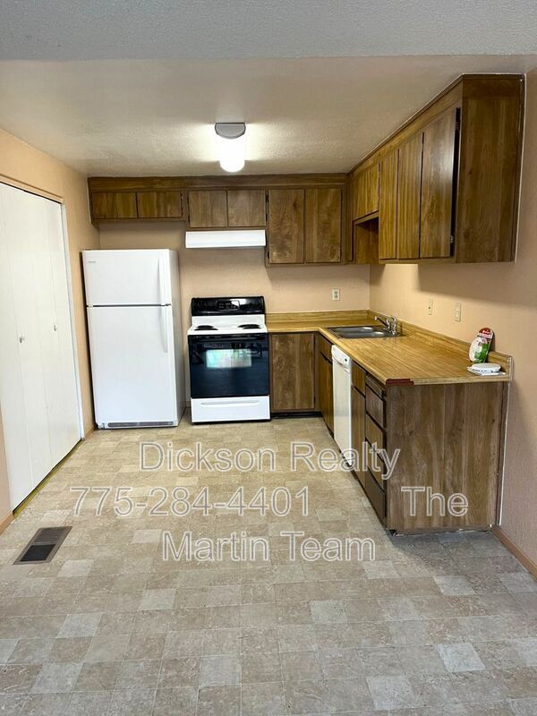 Building Photo - 1170 Goldfield Ave